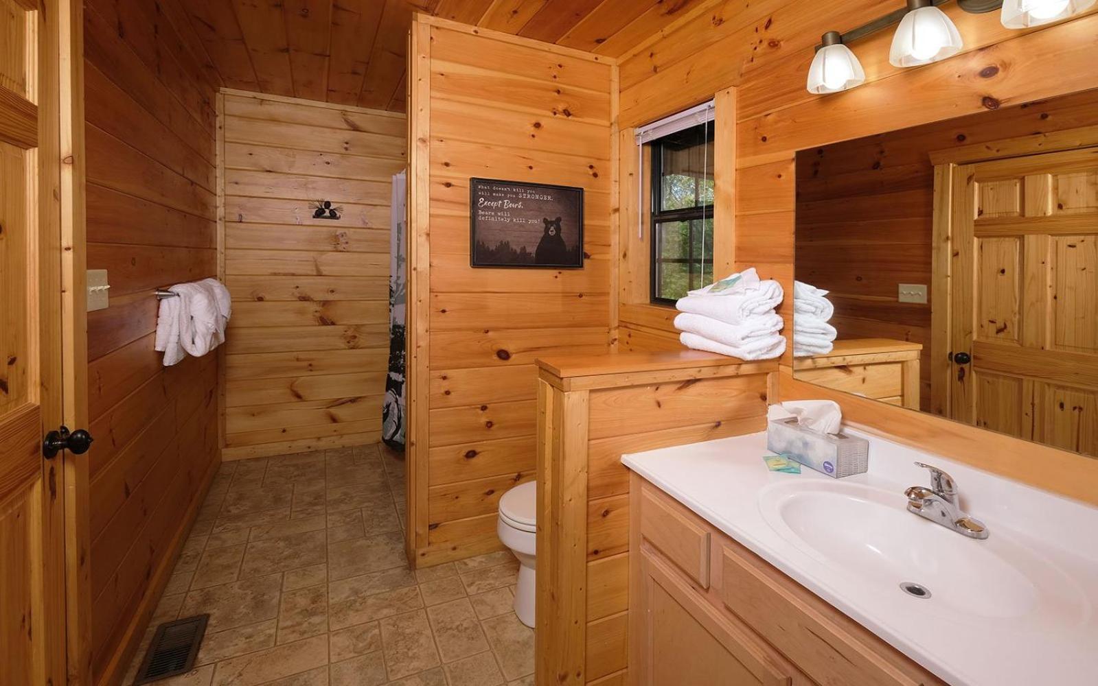 Little Bear Cabin Гетлинбург Екстериор снимка