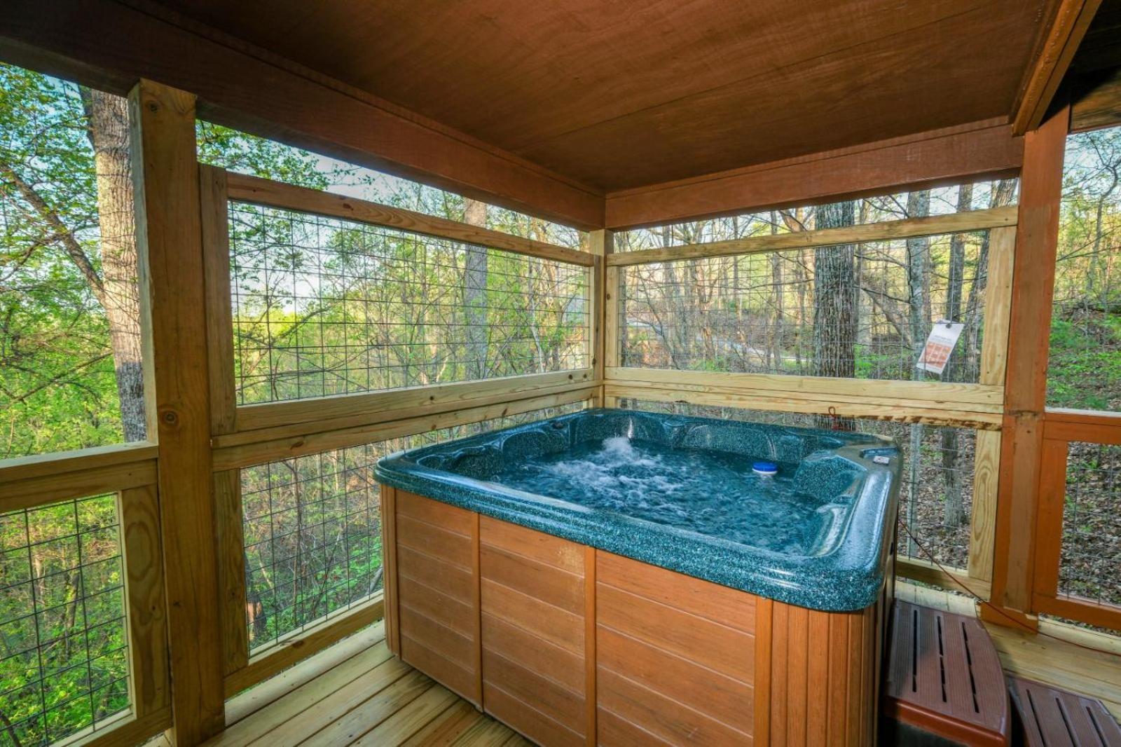 Little Bear Cabin Гетлинбург Екстериор снимка