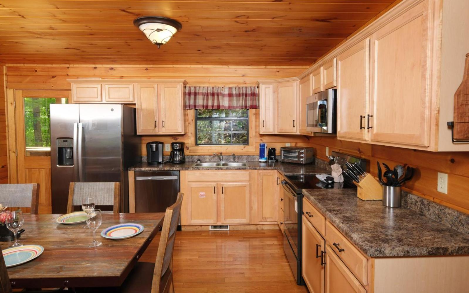 Little Bear Cabin Гетлинбург Екстериор снимка